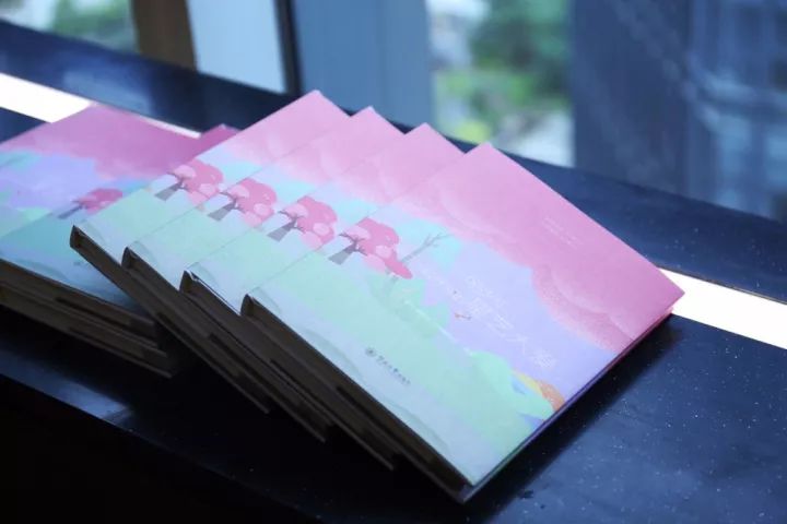 这些年，我们一起抒写的杏盛大爱