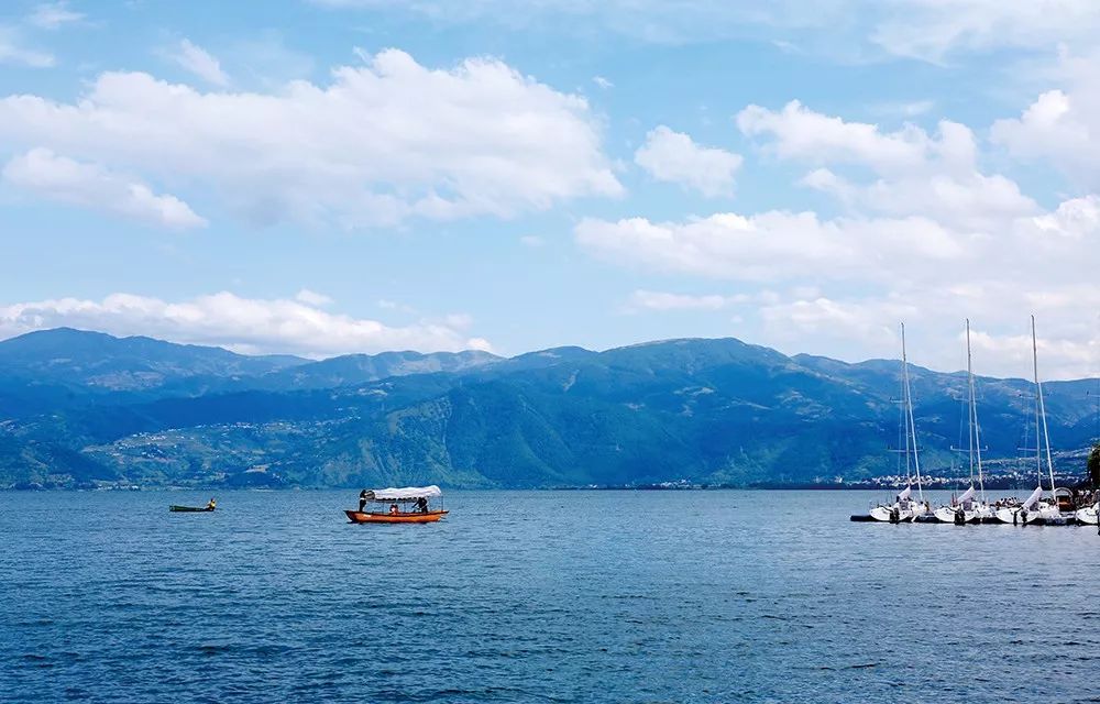 http://njhuacai.com/_xystcdn_/uploadfiles/image/20190307/72251ce898f47f1058f91f7fdd98c2ac.jpg